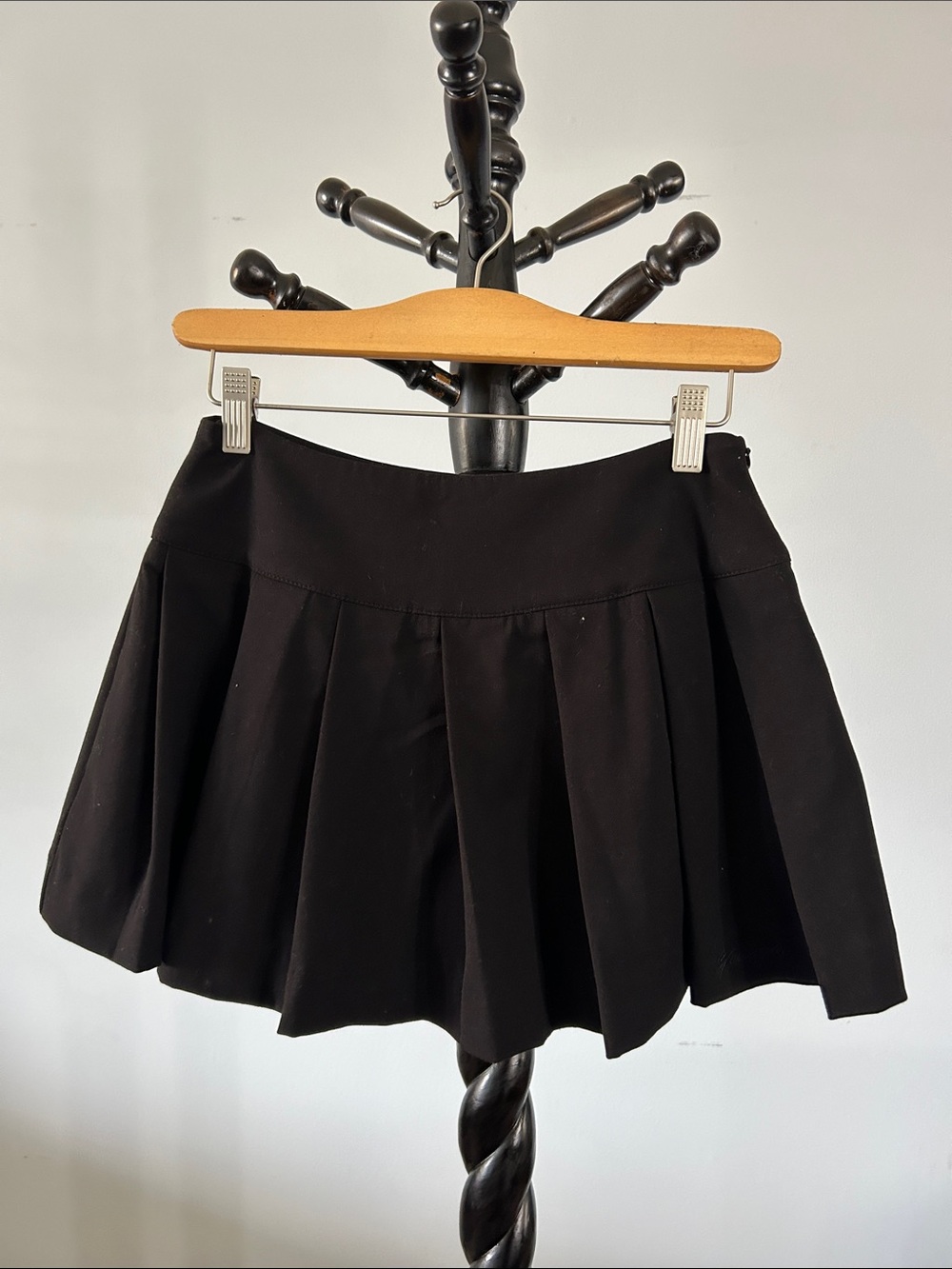 Black Pleated Mini Skirt - Classic Women's Skirt